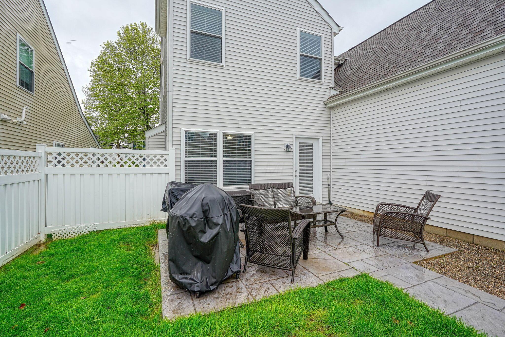 5984 Mealla Road, Westerville, Ohio image 9