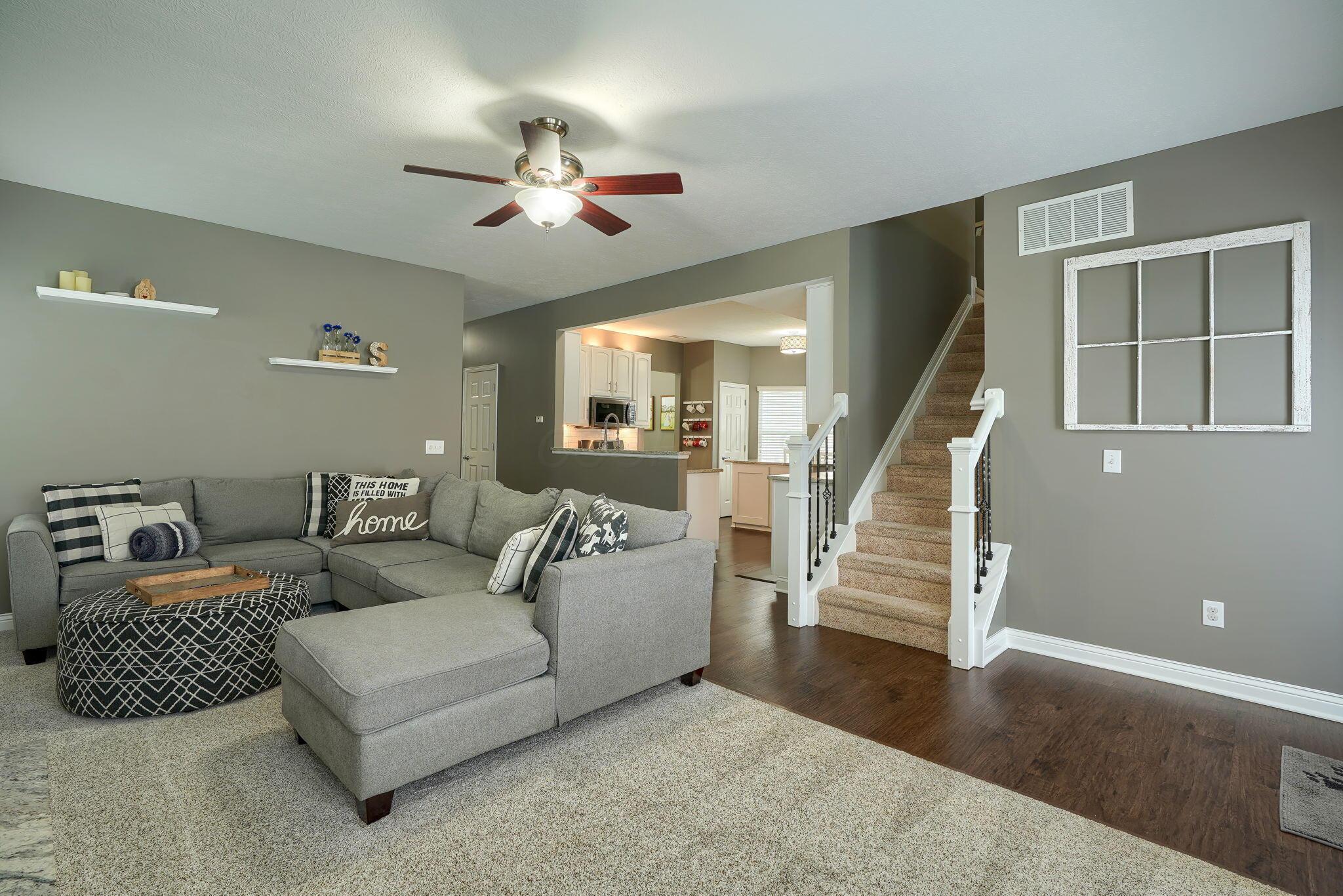 5984 Mealla Road, Westerville, Ohio image 32