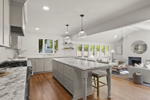 Tiny photo for 1470 Cardiff Road, Upper Arlington, OH 43221 (MLS # 226019654)