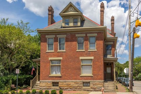 Condominium in Columbus OH 200 Thurman Avenue.jpg