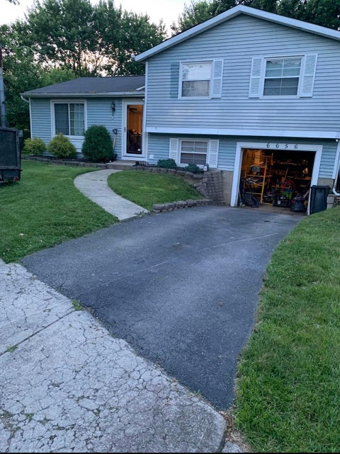 Photo of 6656 Wembley Court, Reynoldsburg, OH 43068 (MLS # 226034015)