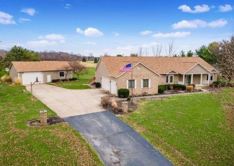 Homes For Sale - 13570 Tollgate Road<br/> Pickerington, OH 43147
