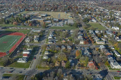 Tiny photo for 24 Bill Edwards Drive, Springfield, OH 45504 (MLS # 225044454)