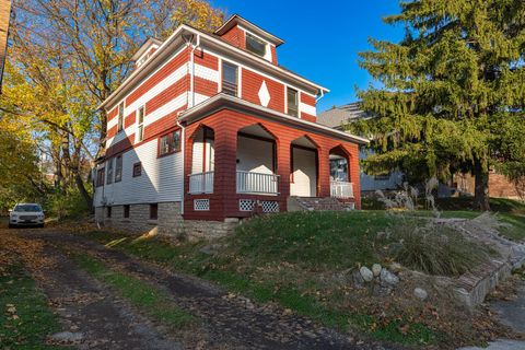 Tiny photo for 24 Bill Edwards Drive, Springfield, OH 45504 (MLS # 225044454)