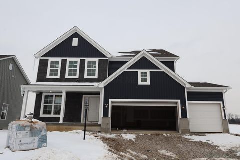 Photo of 340 Beck Way, Galena, OH 43021 (MLS # 226001228)