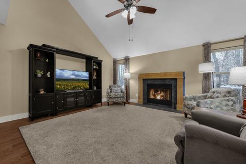 Tiny photo for 566 Chestnut Avenue, Westerville, OH 43082 (MLS # 225044799)