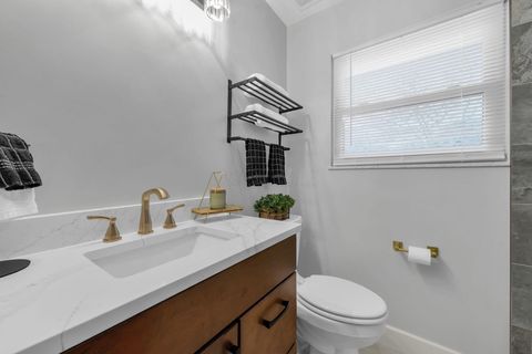 Tiny photo for 566 Chestnut Avenue, Westerville, OH 43082 (MLS # 225044799)