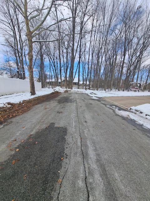 Tiny photo for 566 Chestnut Avenue, Westerville, OH 43082 (MLS # 225044799)