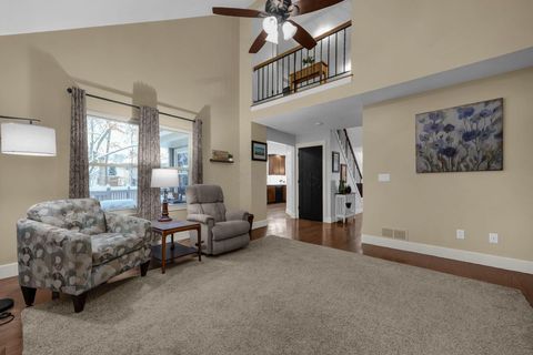 Tiny photo for 566 Chestnut Avenue, Westerville, OH 43082 (MLS # 225044799)