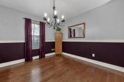 Tiny photo for 566 Chestnut Avenue, Westerville, OH 43082 (MLS # 225044799)