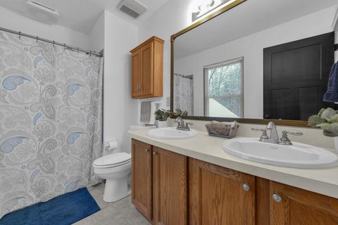 Tiny photo for 566 Chestnut Avenue, Westerville, OH 43082 (MLS # 225044799)