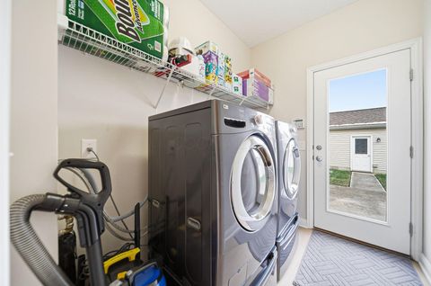 Tiny photo for 5640 Lantos Road, Dublin, OH 43016 (MLS # 225045237)