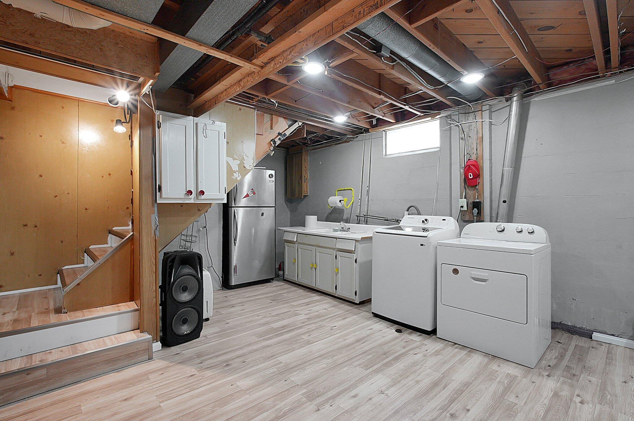 1067 Bronwyn Avenue, Columbus, Ohio image 28