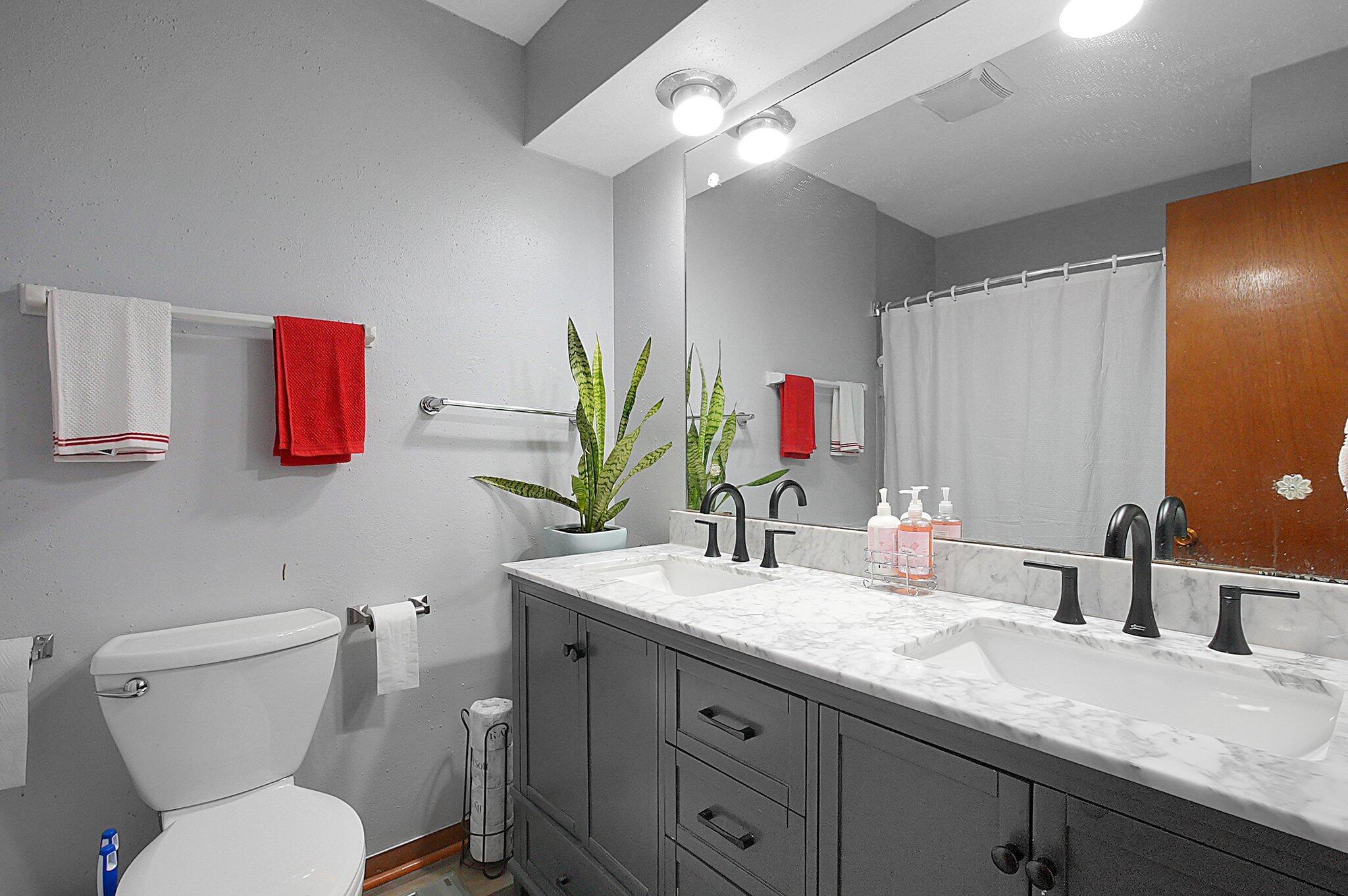 1067 Bronwyn Avenue, Columbus, Ohio image 13