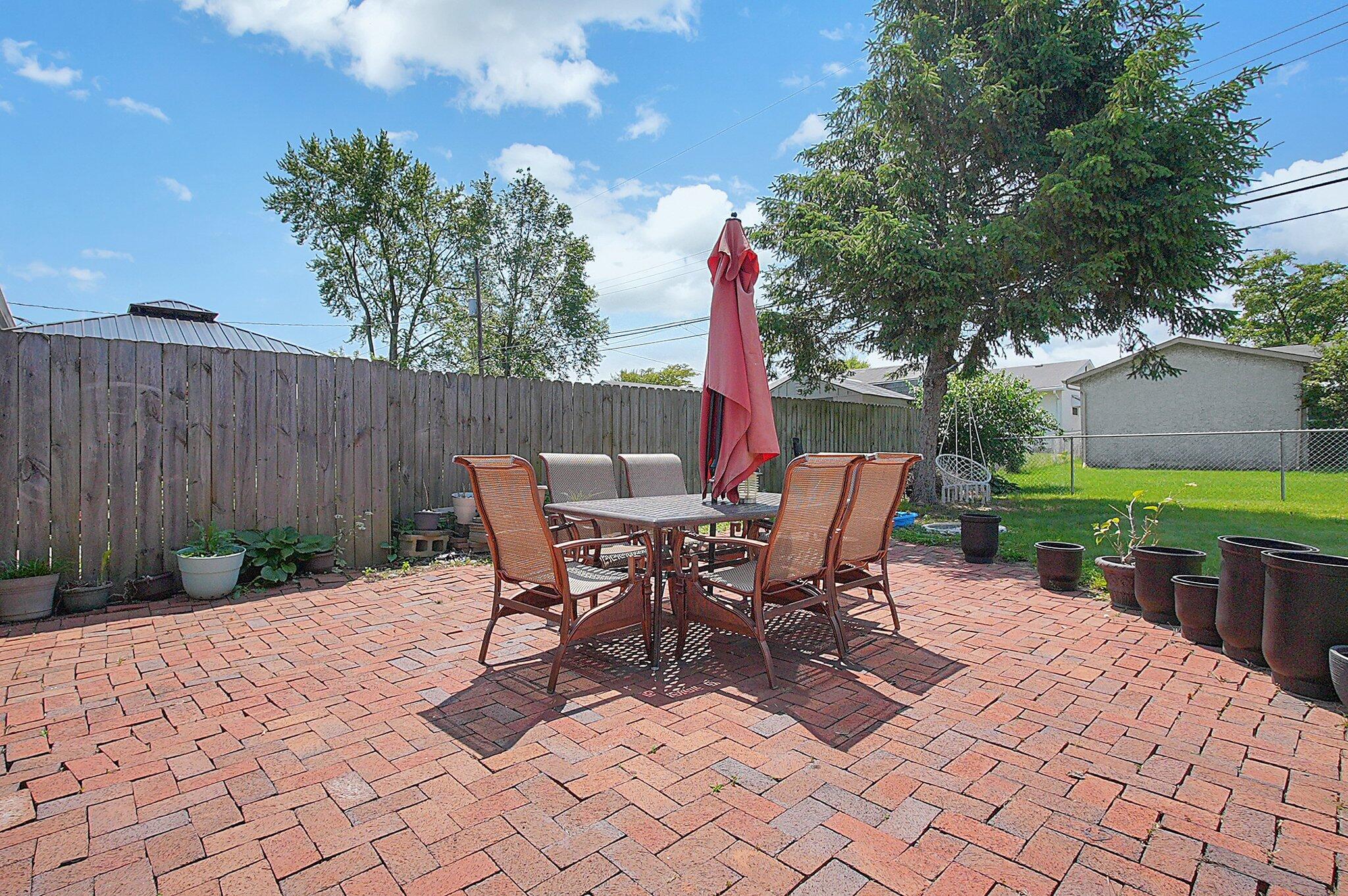1067 Bronwyn Avenue, Columbus, Ohio image 32
