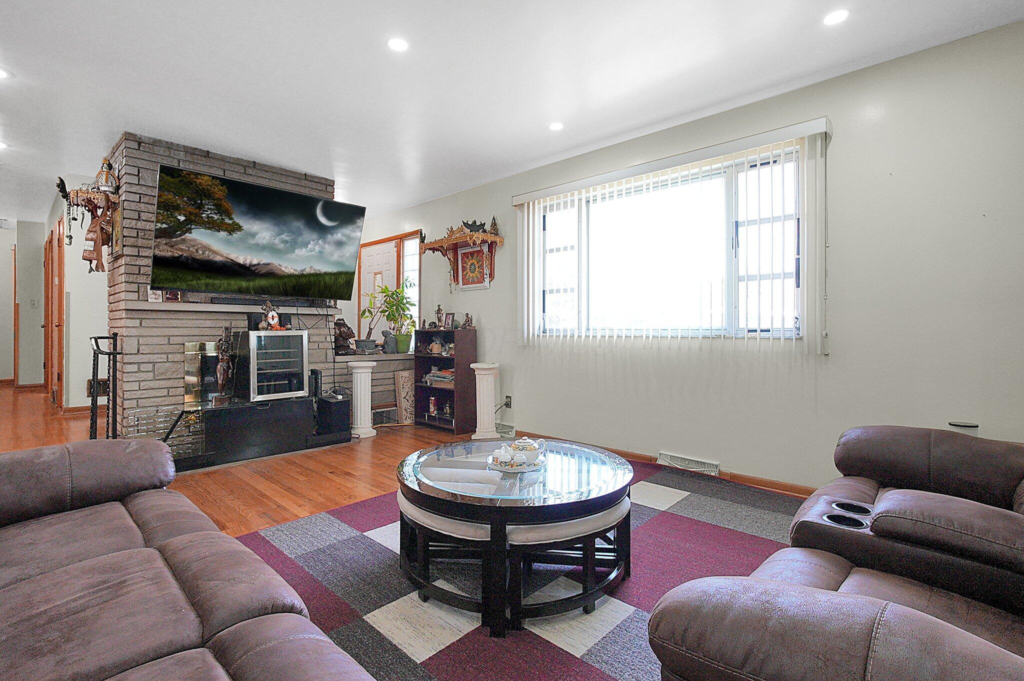 1067 Bronwyn Avenue, Columbus, Ohio image 12