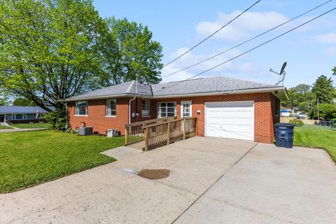 Tiny photo for 1802 Marrose Drive, Lancaster, OH 43130 (MLS # 226015712)