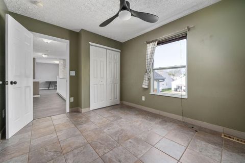Tiny photo for 7958 Waggoner Run Drive, Blacklick, OH 43004 (MLS # 225037276)