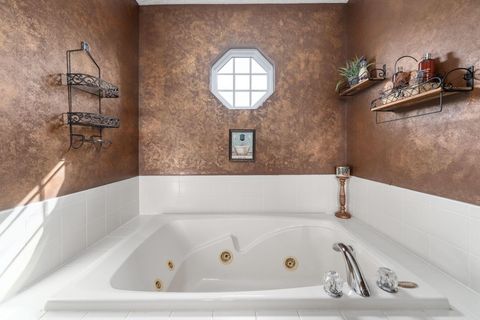 Tiny photo for 7958 Waggoner Run Drive, Blacklick, OH 43004 (MLS # 225037276)