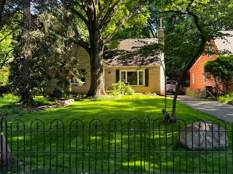 Homes For Sale - 430 Canyon Drive<br/> Columbus, OH 43214