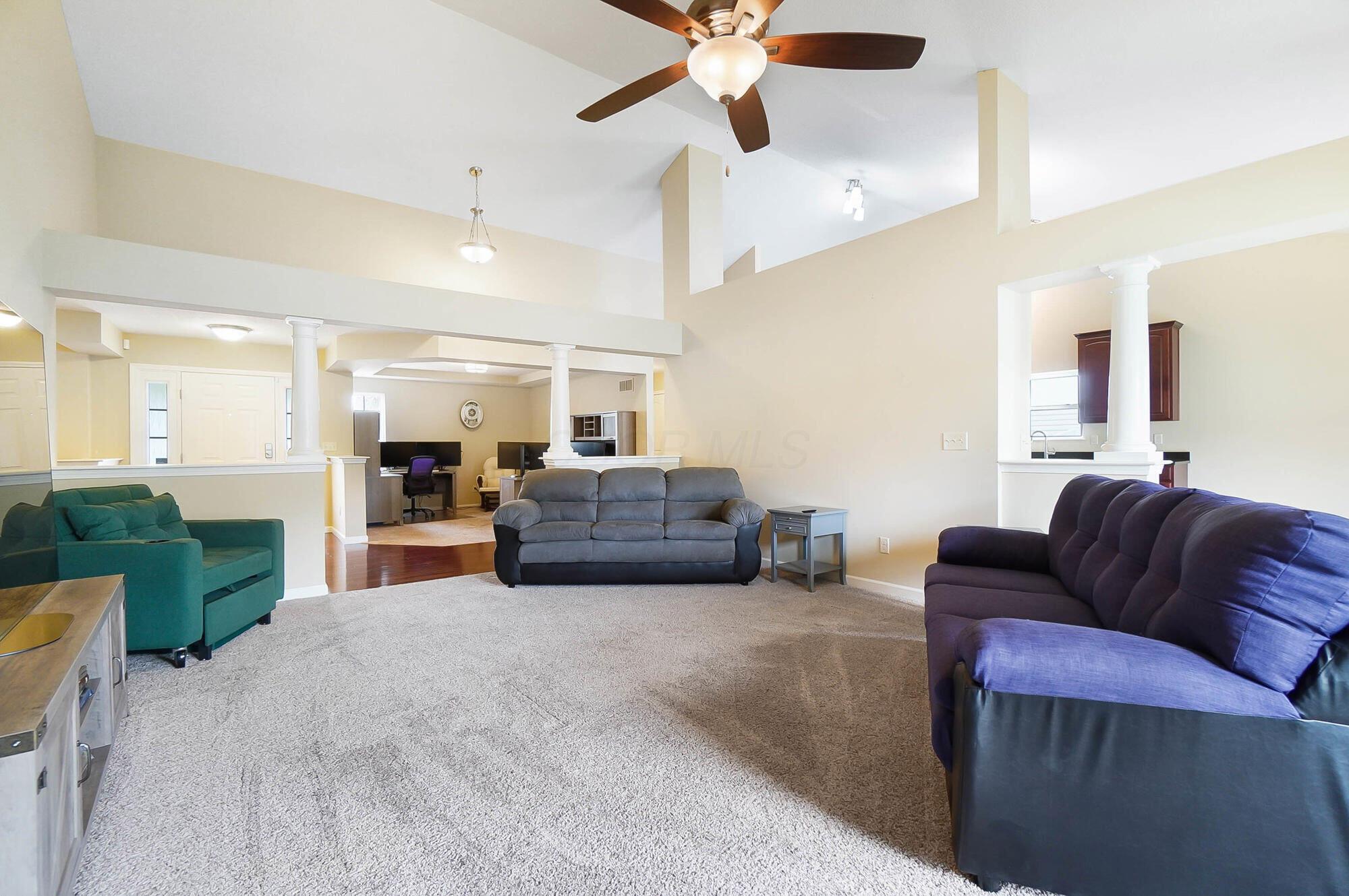 2826 Crosshurst Court, Grove City, Ohio image 16