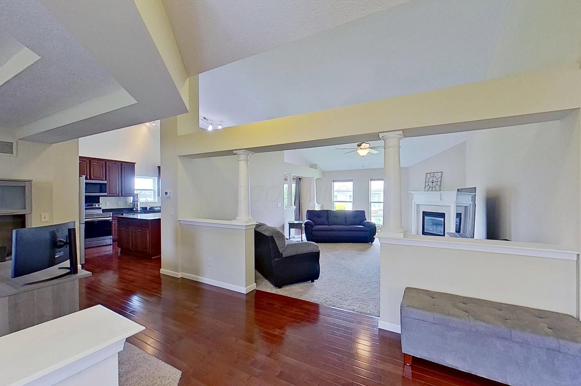 2826 Crosshurst Court, Grove City, Ohio image 12