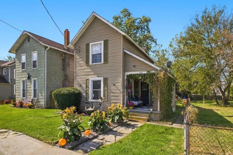 Photo of 453 Cherry Street, Marion, OH 43302 (MLS # 226038663)