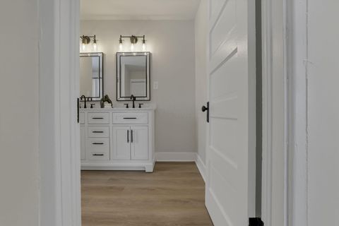 Tiny photo for 54 E Stevens Street, Newark, OH 43055 (MLS # 226003285)