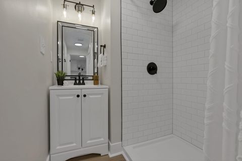 Tiny photo for 54 E Stevens Street, Newark, OH 43055 (MLS # 226003285)