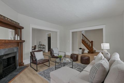 Tiny photo for 54 E Stevens Street, Newark, OH 43055 (MLS # 226003285)