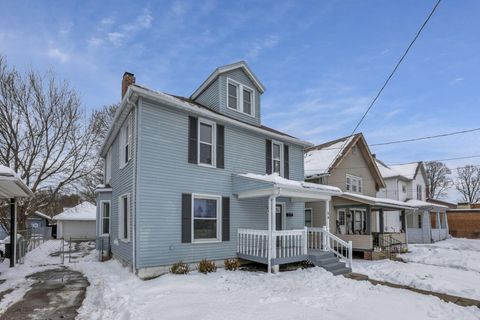 Tiny photo for 54 E Stevens Street, Newark, OH 43055 (MLS # 226003285)