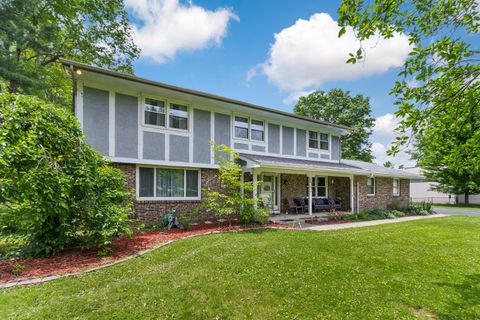 Homes For Sale - 13935 Cobblestone Lane<br/> Pickerington, OH 43147