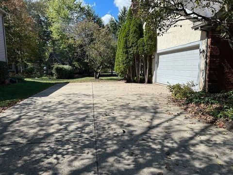 Tiny photo for 1221 BELCROSS Drive, New Albany, OH 43054 (MLS # 225036692)