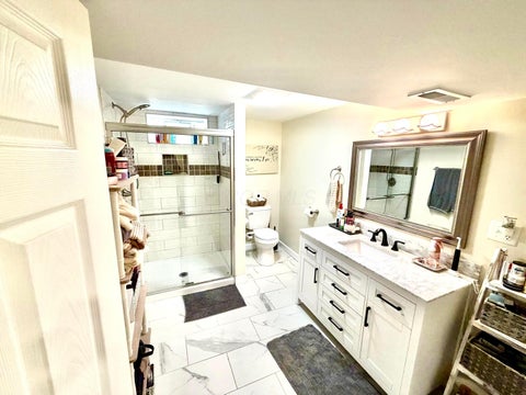 Tiny photo for 1325 Lockbourne Road, Columbus, OH 43206 (MLS # 226039966)