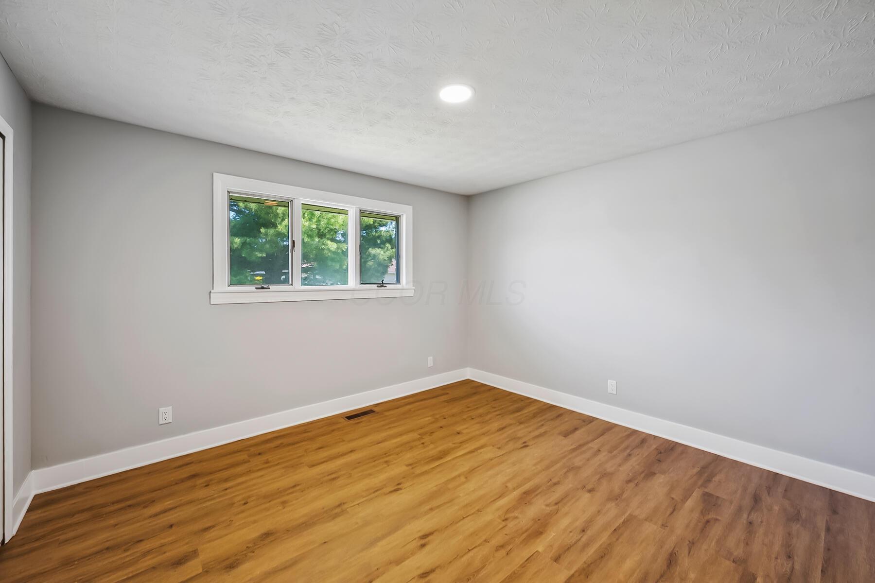 565 Mayfield Drive, Marion, Ohio image 31