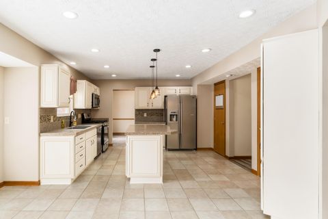 Tiny photo for 6367 Dietz Drive, Canal Winchester, OH 43110 (MLS # 225045942)