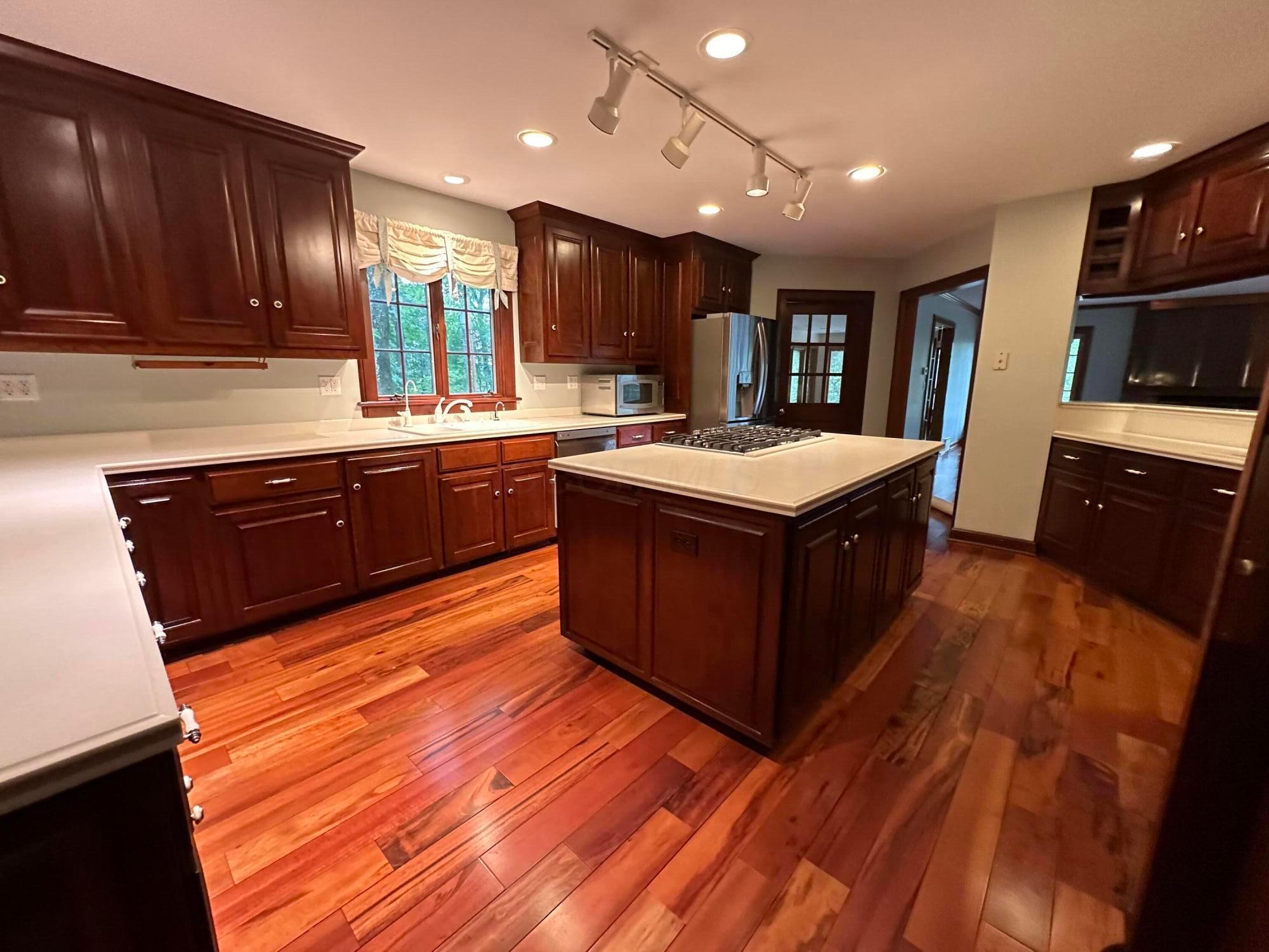 1161 Sycamore Drive, Lancaster, Ohio image 23