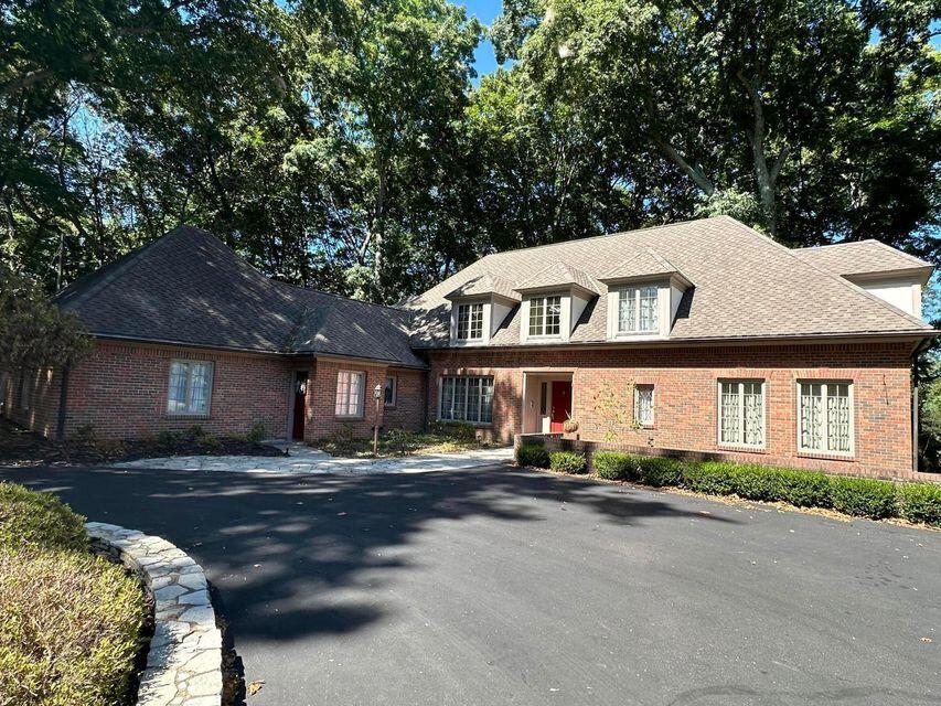 1161 Sycamore Drive, Lancaster, Ohio image 2