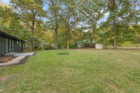 Tiny photo for 815 Irvin Shoots Road E, Marion, OH 43302 (MLS # 225039644)