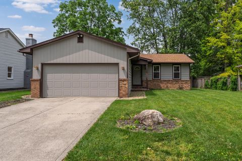 Photo of 2220 Surreygate Drive, Columbus, OH 43235 (MLS # 225021600)