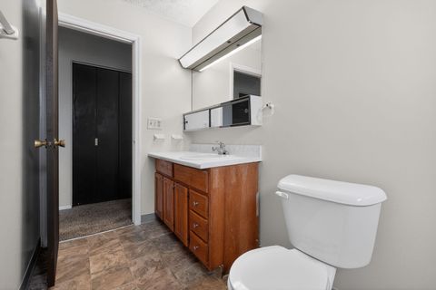 Tiny photo for 636 E Schrock Road, Westerville, OH 43081 (MLS # 225046229)