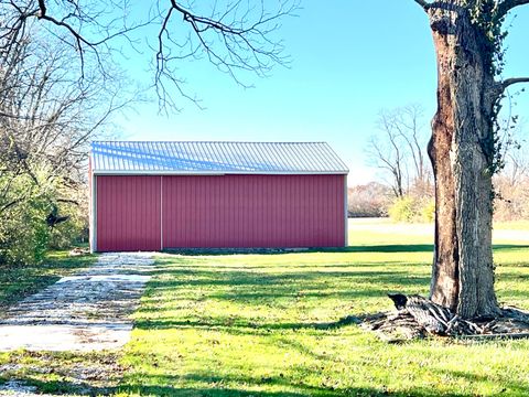 Tiny photo for 3145 Troy Road, Springfield, OH 45504 (MLS # 226003196)