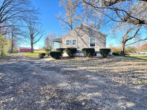 Tiny photo for 3145 Troy Road, Springfield, OH 45504 (MLS # 226003196)