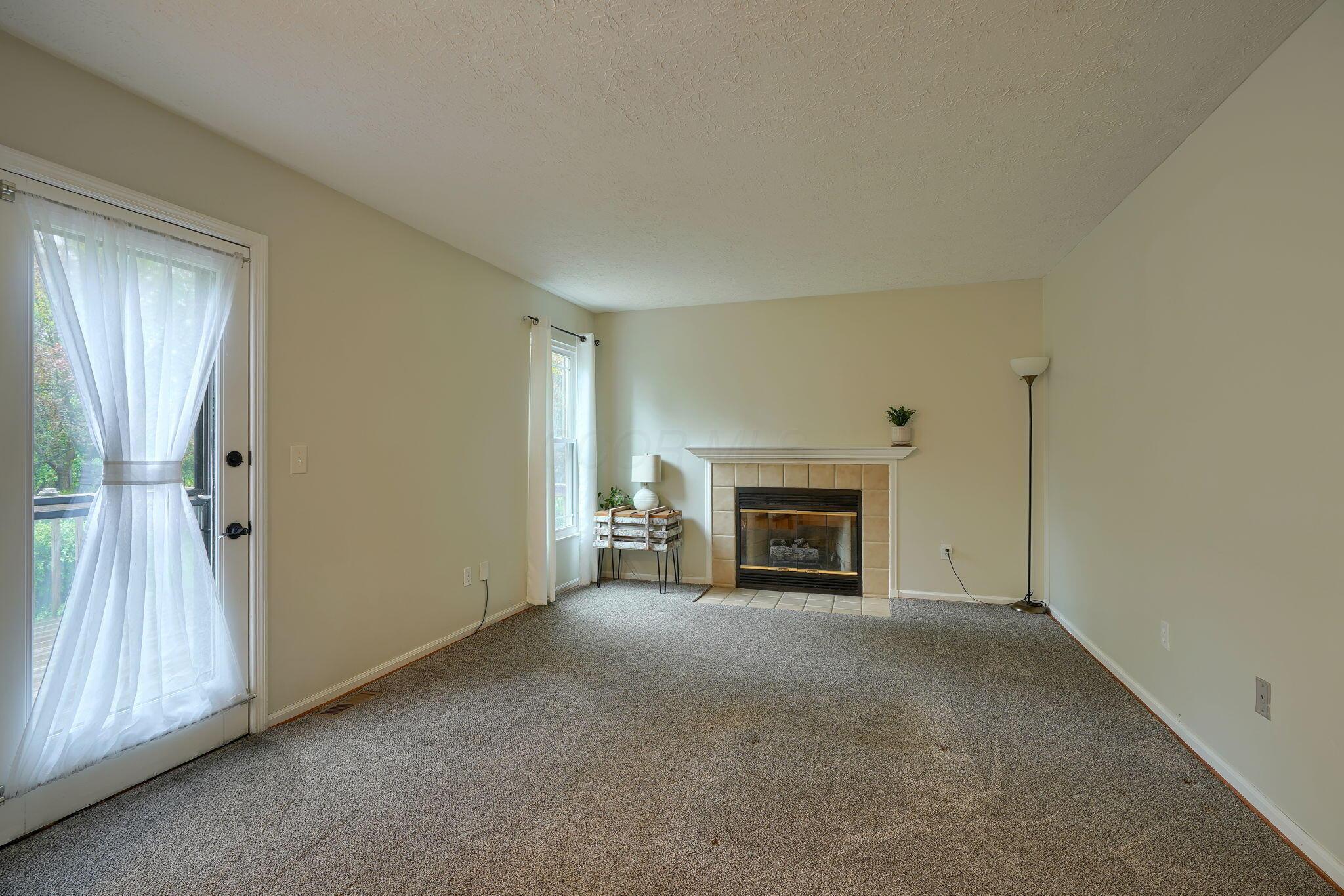 482 Warwick Lane, Pickerington, Ohio image 10