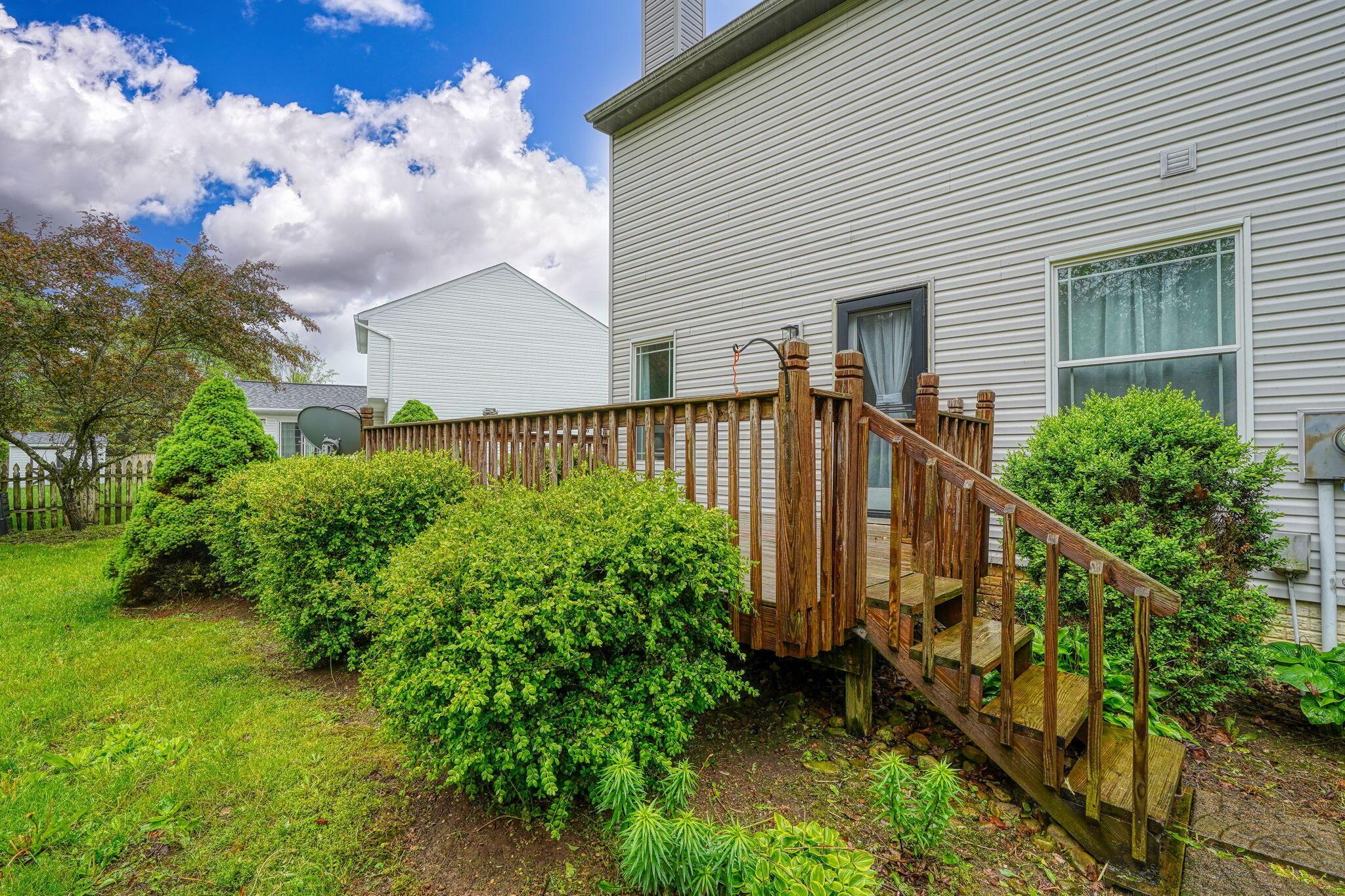 482 Warwick Lane, Pickerington, Ohio image 30
