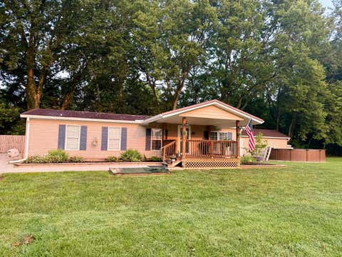 Homes For Sale - 2771 N Court Street<br/> Circleville, OH 43113