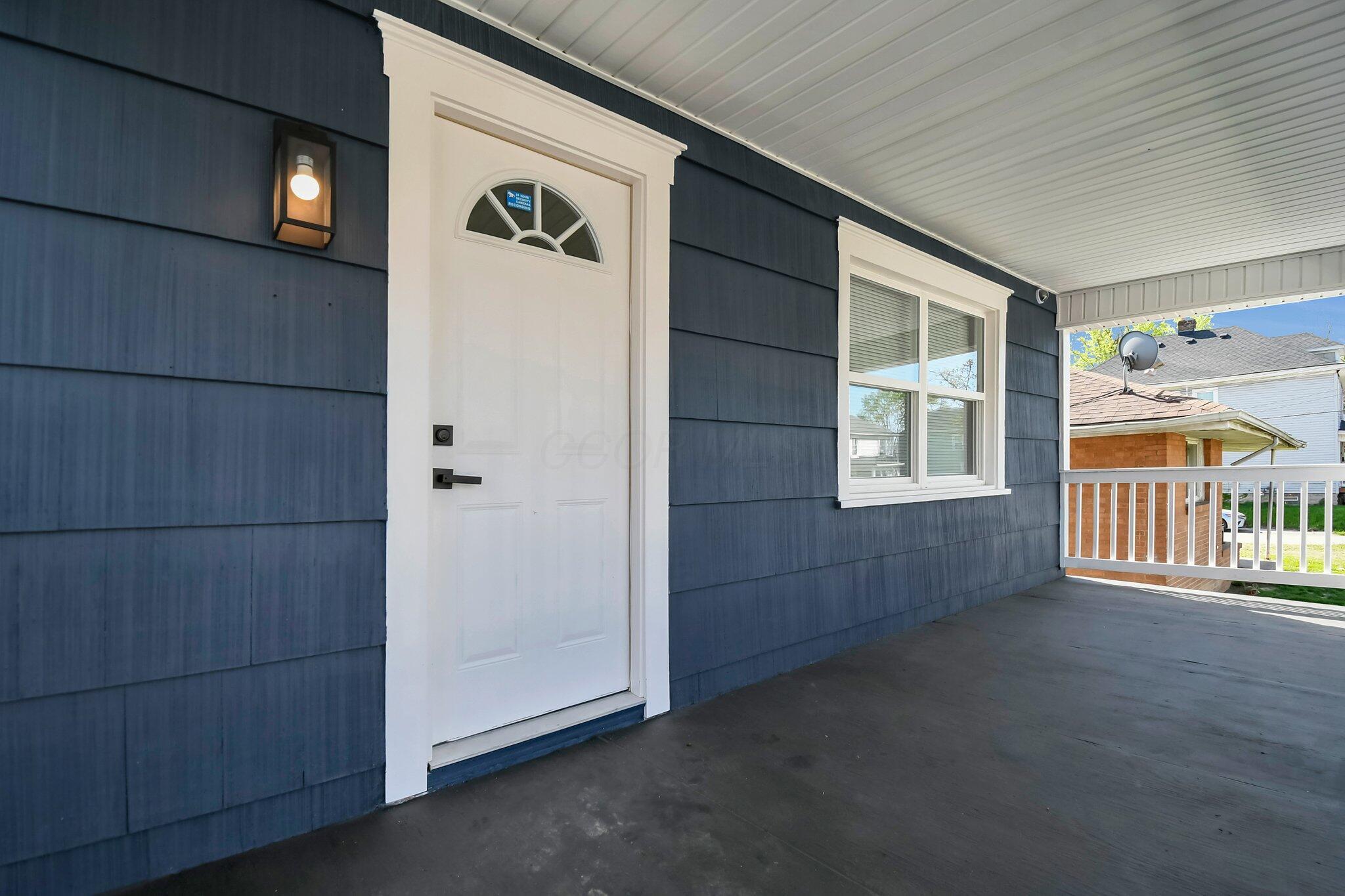 104 S Warren Avenue, Columbus, Ohio image 2