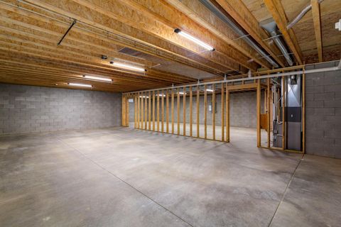 Tiny photo for 210 Woodlawn Circle LOT #435, Howard, OH 43028 (MLS # 225046219)