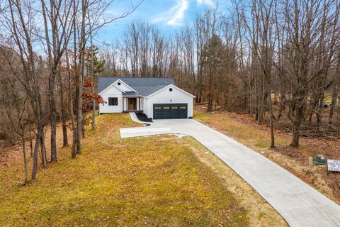 Tiny photo for 210 Woodlawn Circle LOT #435, Howard, OH 43028 (MLS # 225046219)