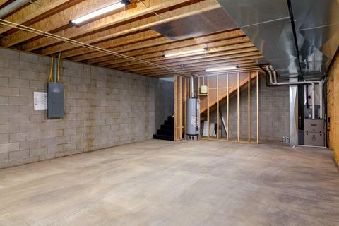 Tiny photo for 210 Woodlawn Circle LOT #435, Howard, OH 43028 (MLS # 225046219)